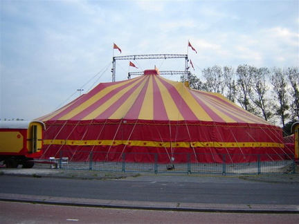 grote tent Leeuwarden 16-09-06a