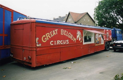 Great Belgium Circus Geleen sept 2001 kassatrailer
