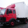 Mercedes 1425 truck gesloten trailer