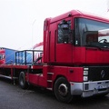 Renault truck platte trailer tbv chapiteau (middenbouwwagen)