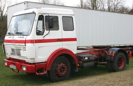 truck Mercedes 1617 (SFA-XM-610)