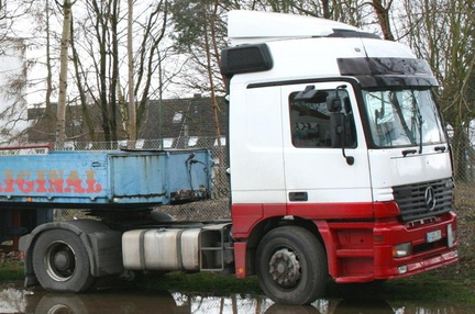 truck Mercedes (Actros)(SFA-G-393)