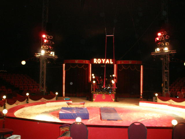 CircusRoyal2007-12-2000013