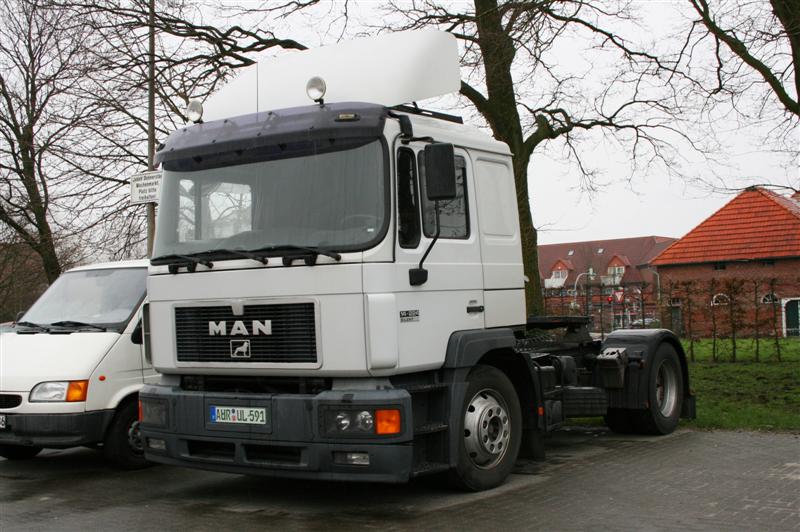 truck MAN 14-224 (AUR-UL-591)